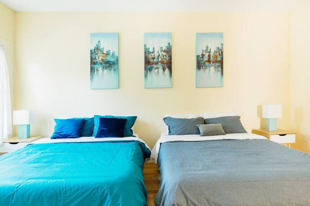 Photo of Bedroom in Oak Square