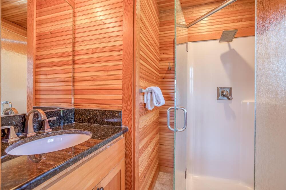 Photo of Bathroom in Roads End