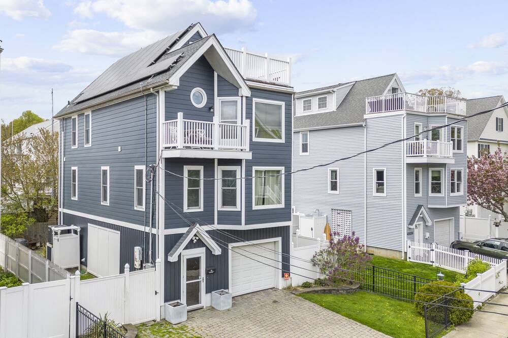 Photo of Outdoor in Milford