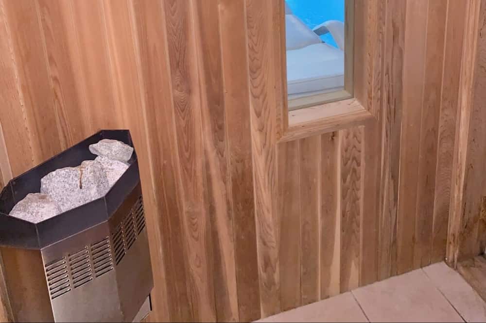 Photo of Bedroom in Saint-Hippolyte