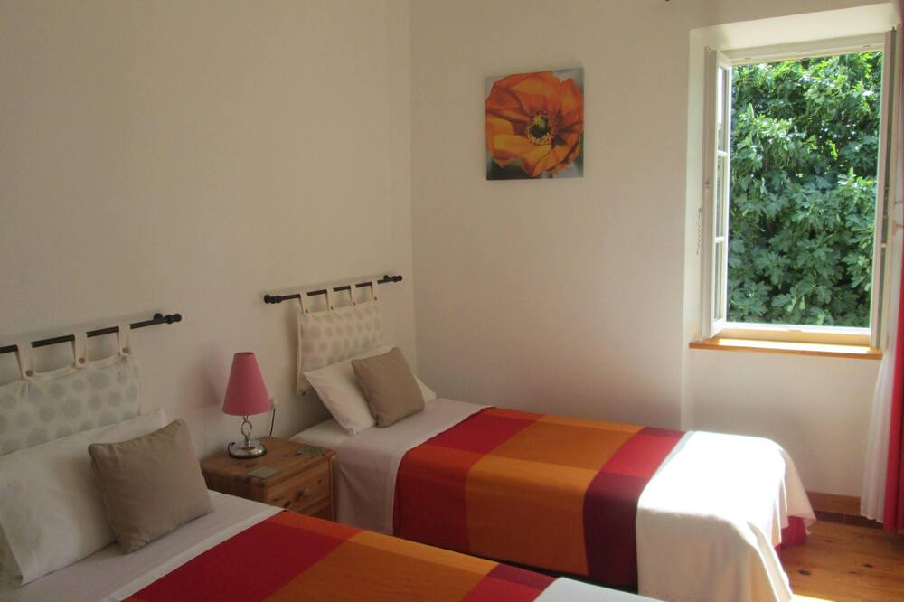 Photo of Bedroom in Cailhavel