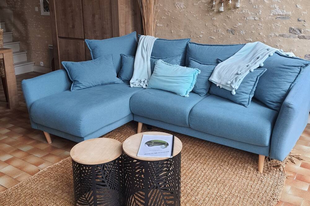 Photo of Livingroom in Villedieu-les-Bailleul