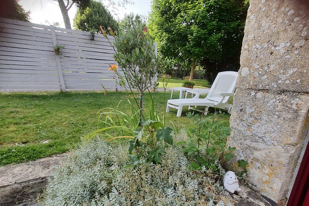 Photo of Outdoor in Villedieu-les-Bailleul