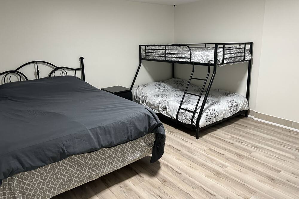Photo of Bedroom in Sauble Beach