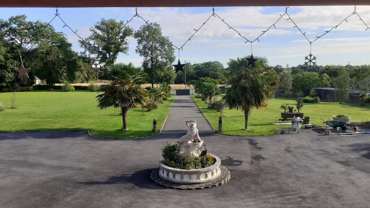 Photo of Outdoor in Lespourcy