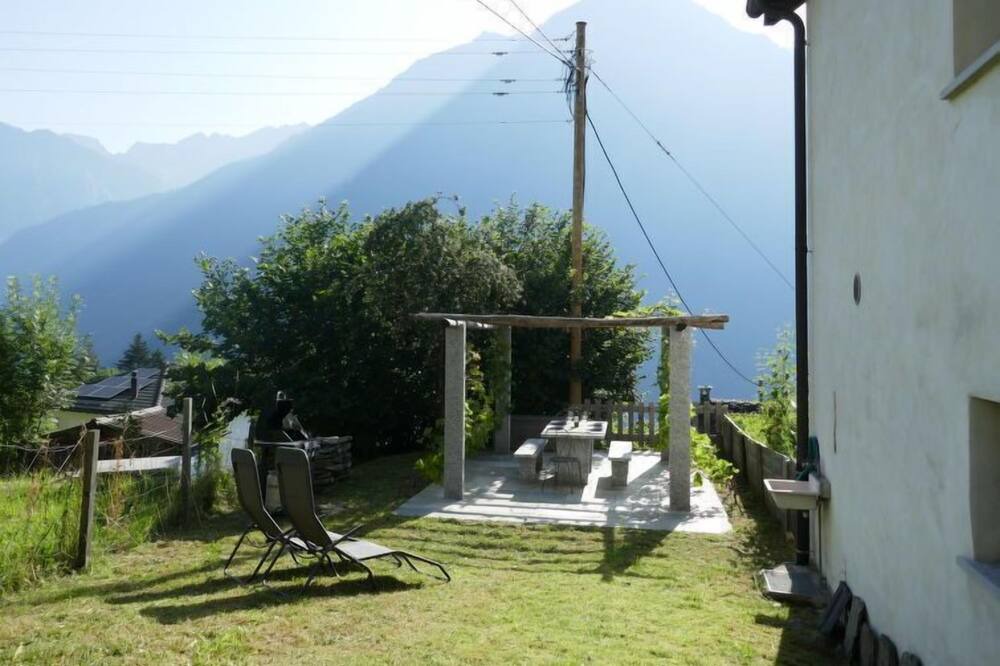 Photo of Outdoor in Leontica