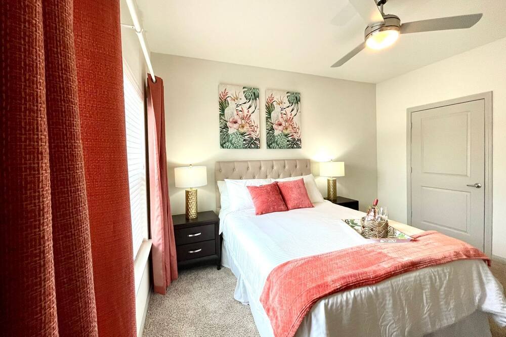 Photo of Bedroom in Pleasant Valley