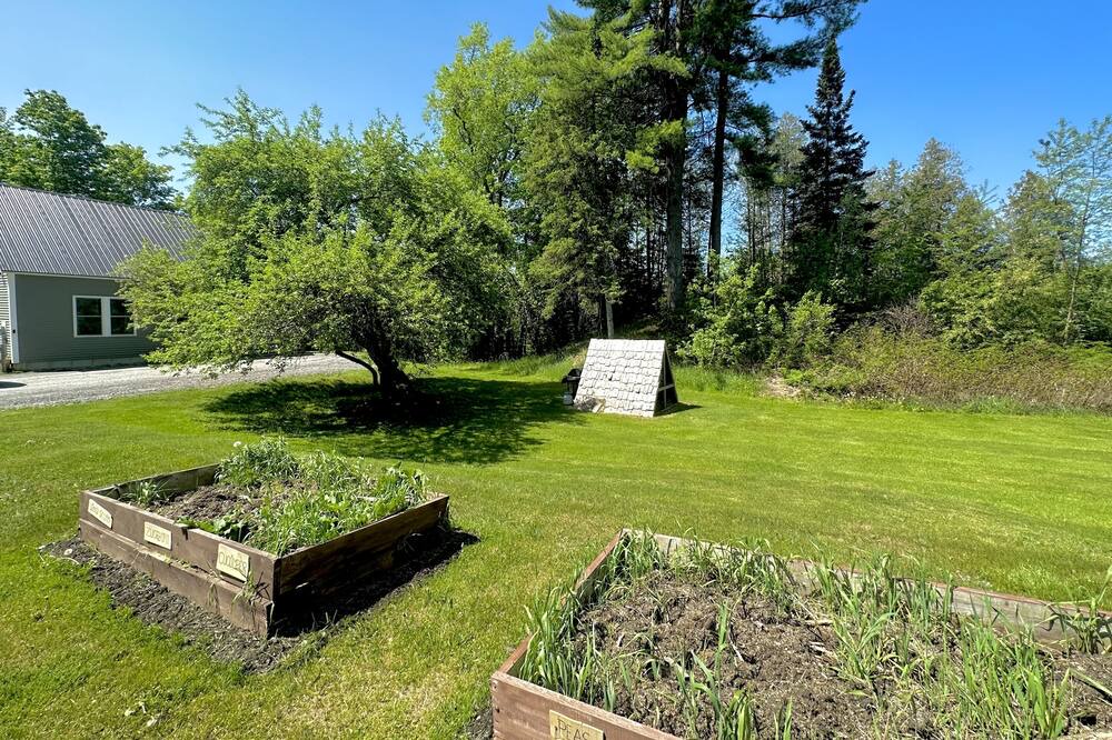 Photo of Outdoor in West Burke