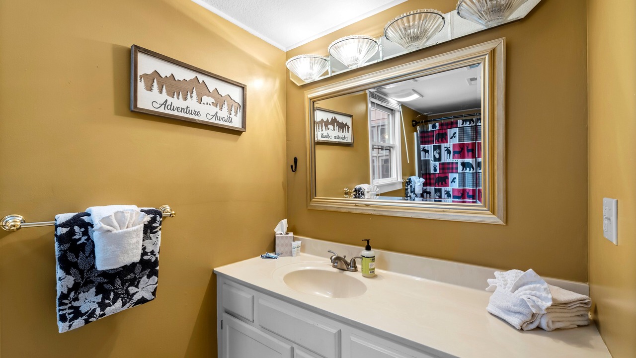 Photo of Bathroom in Cullowhee