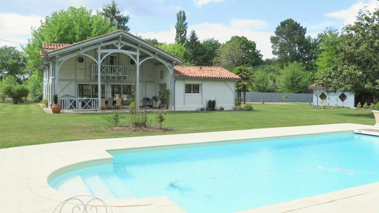 Photo of Outdoor in Losse