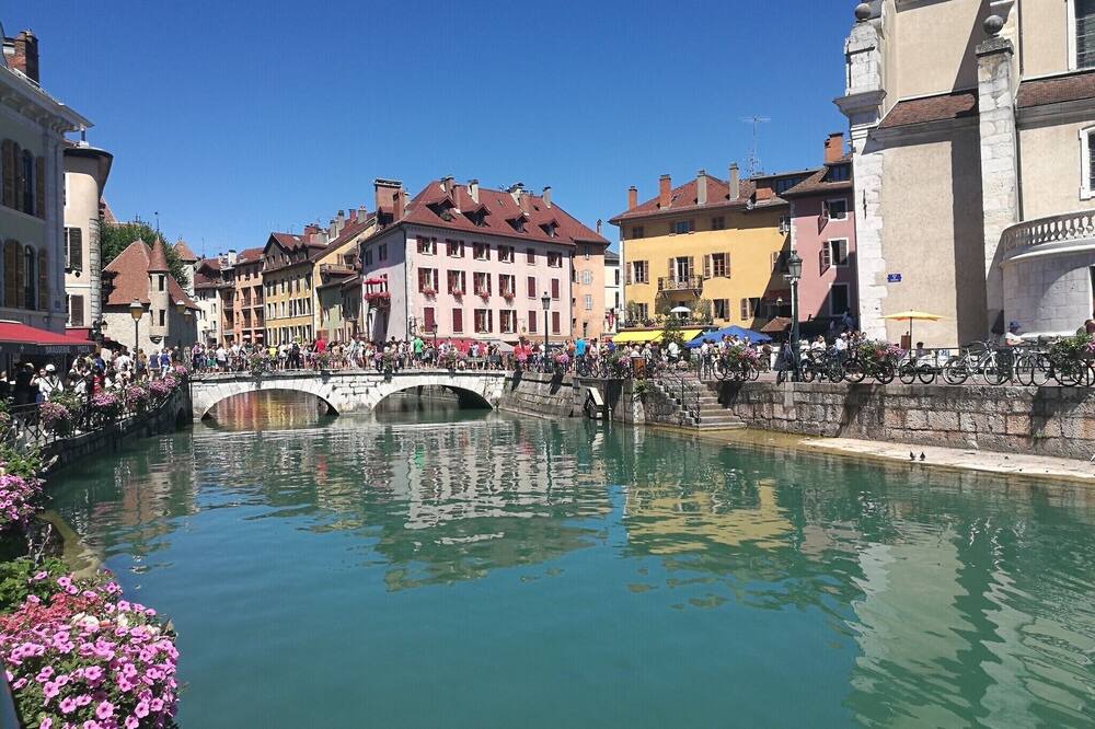 Photo of Outdoor in Gaillard