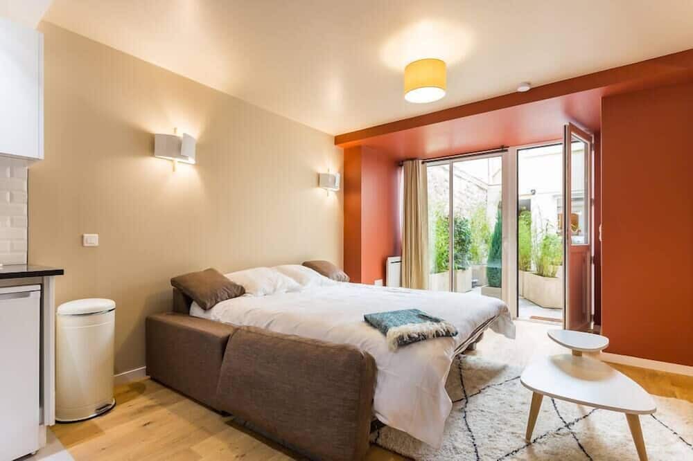Photo of Bedroom in Arts-et-Metiers
