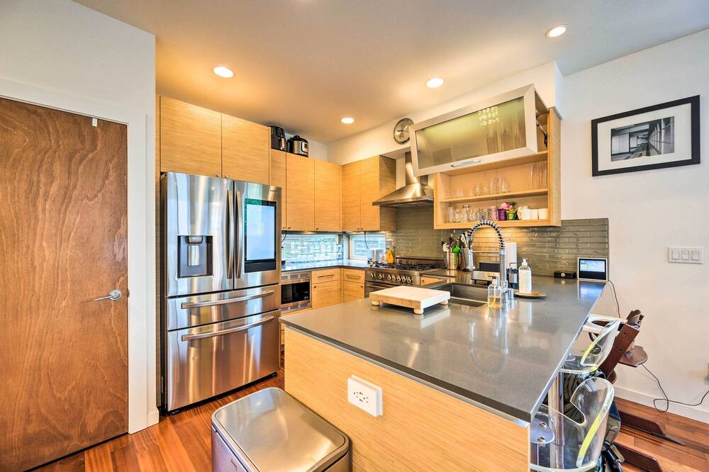 Photo of Others in Minor