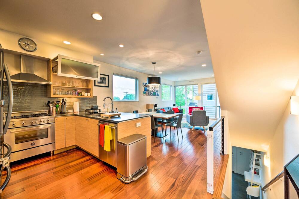 Photo of Others in Minor