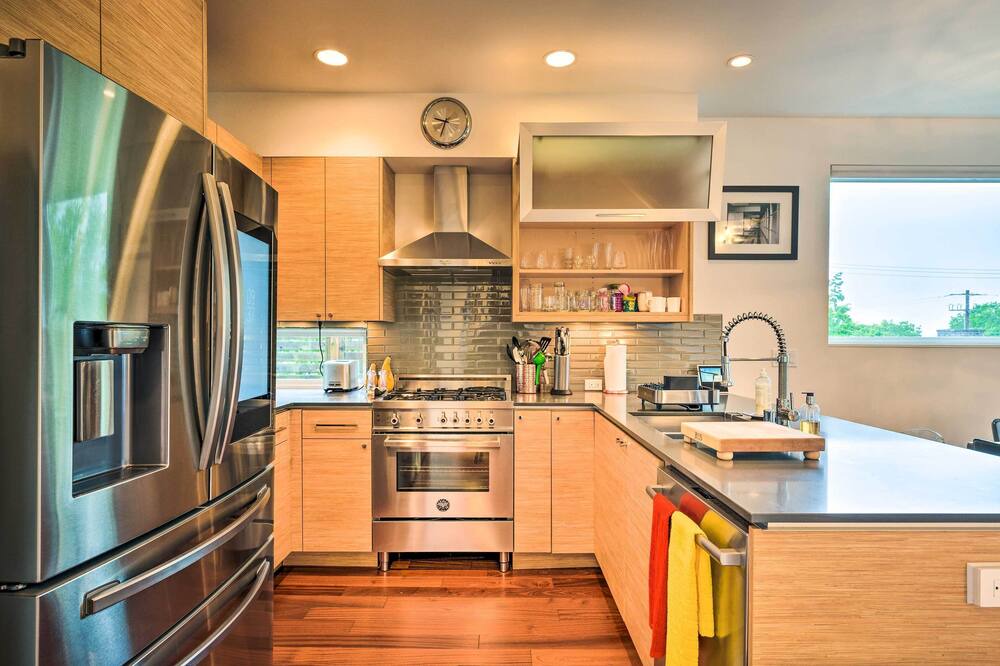 Photo of Others in Minor