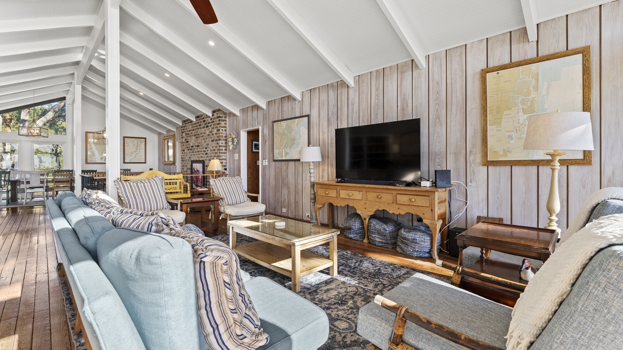 Photo of Livingroom in Beach Lagoon