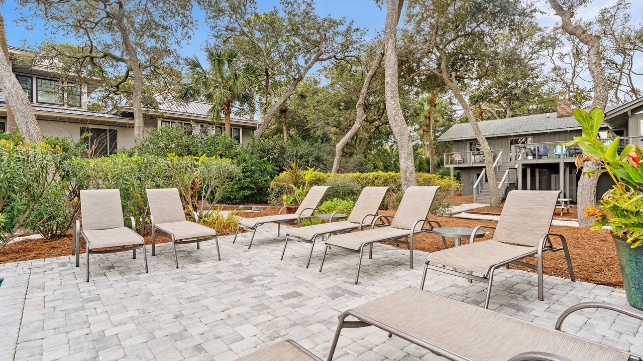 Photo of Patio Balcony in Beach Lagoon
