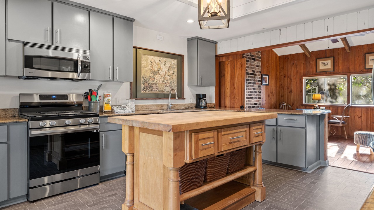 Photo of Kitchen in Beach Lagoon