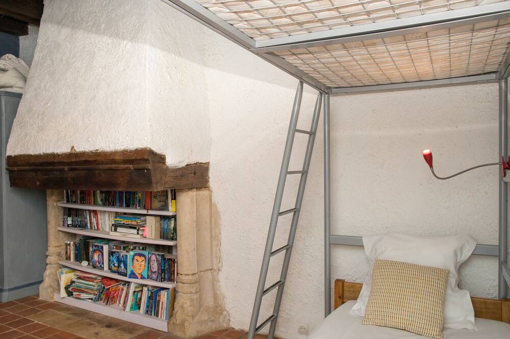 Photo of Bedroom in Marnay