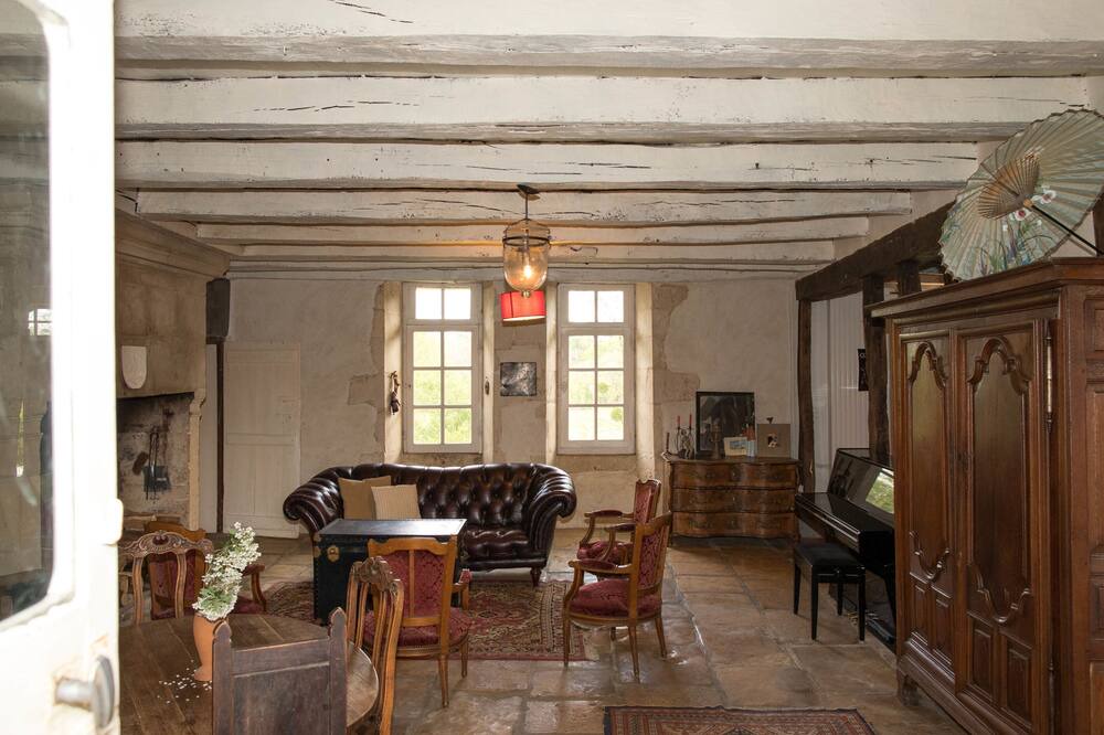 Photo of Livingroom in Marnay