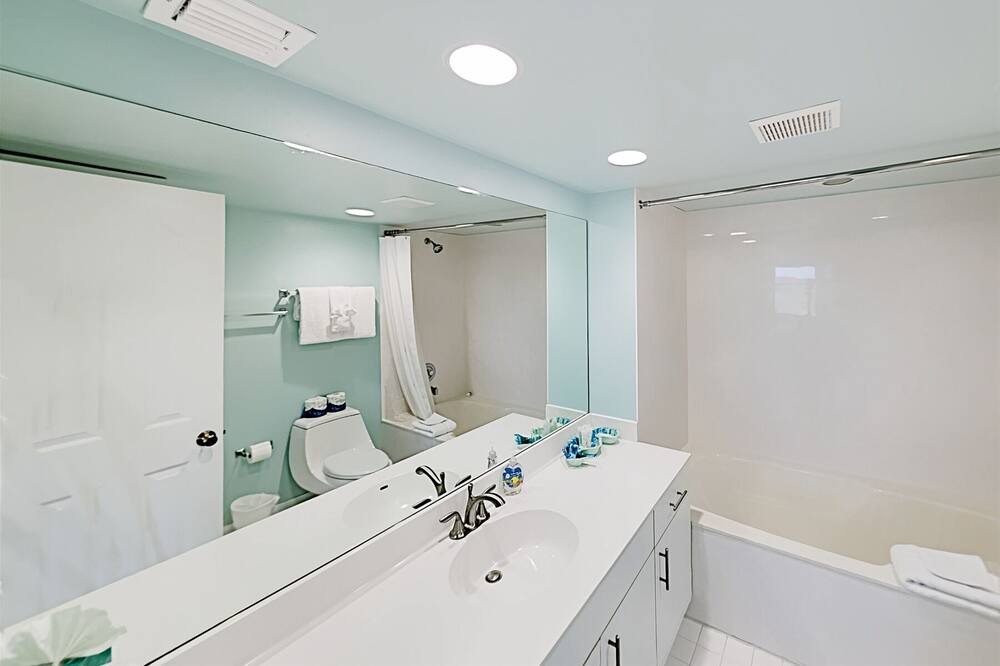 Photo of Bathroom in Key West