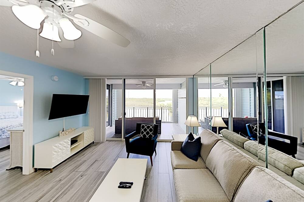 Photo of Livingroom in Key West