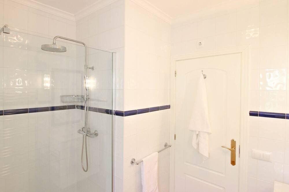 Photo of Bathroom in Pedreguer