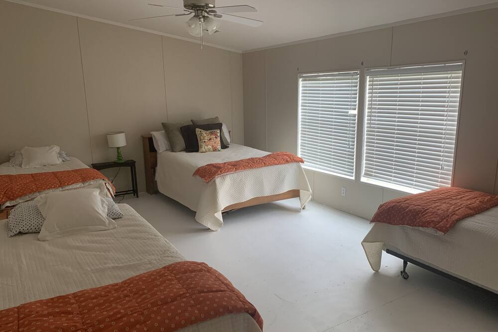 Photo of Bedroom in Fort Mc Kavett