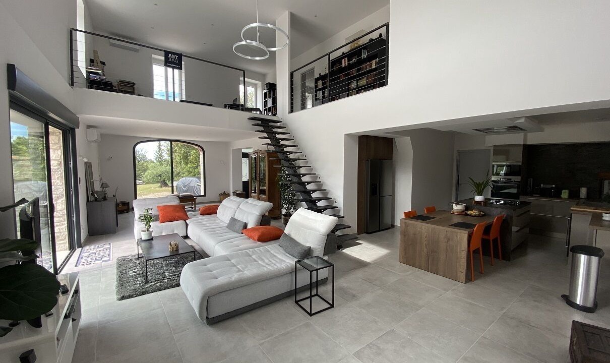 Photo of Livingroom in Ferrieres-les-Verreries