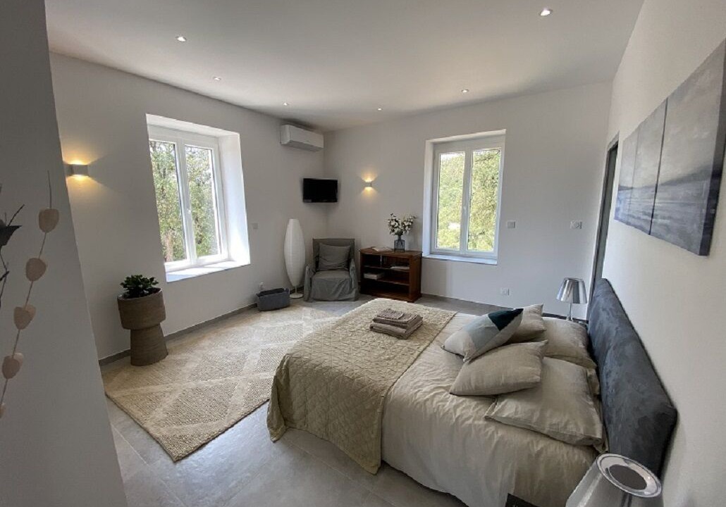 Photo of Livingroom in Ferrieres-les-Verreries