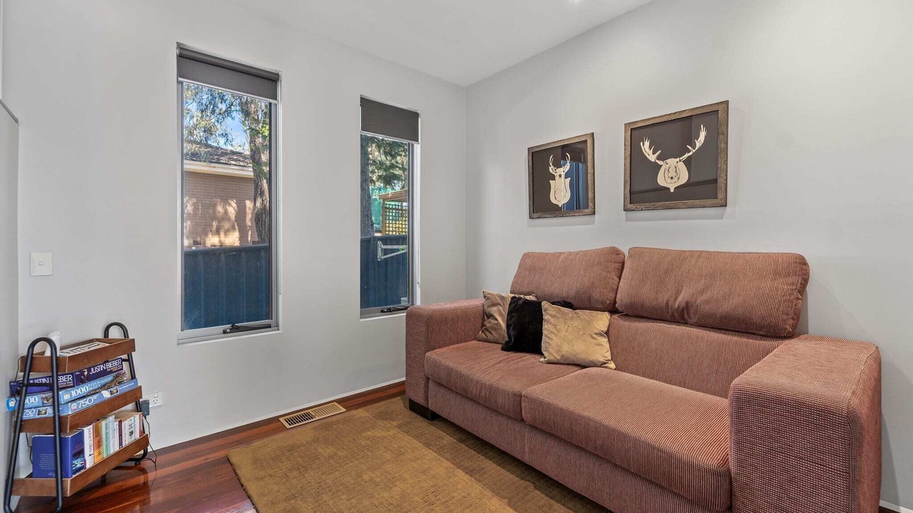 Photo of Livingroom in East Bendigo