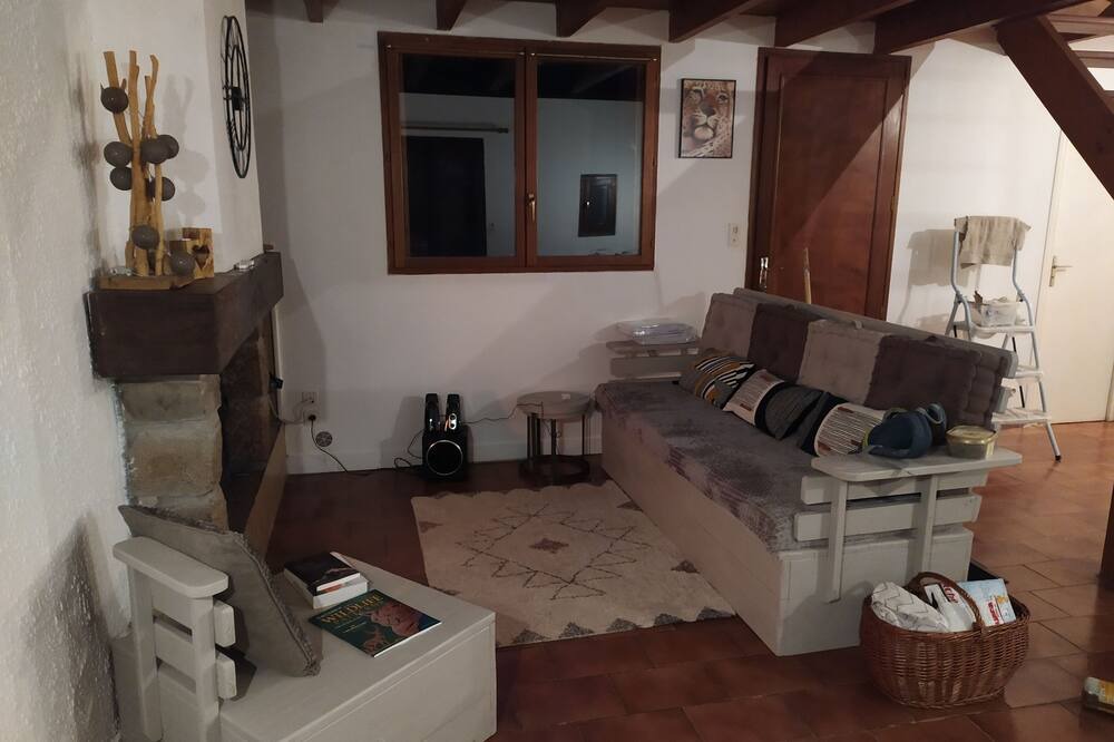 Photo of Livingroom in Belmont-sur-Rance