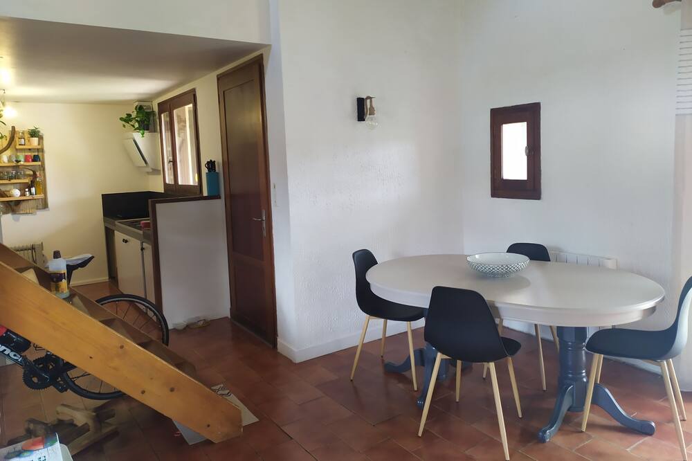 Photo of Kitchen in Belmont-sur-Rance