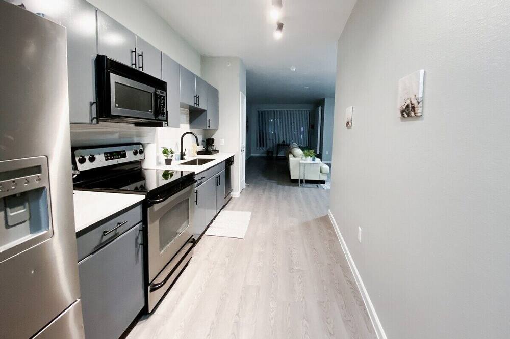 Photo of Kitchen in Far North Dallas