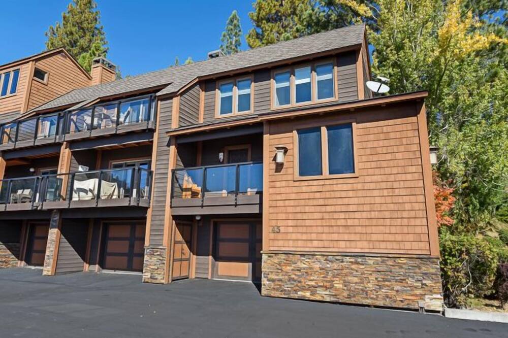 Photo of Outdoor in Crystal Bay