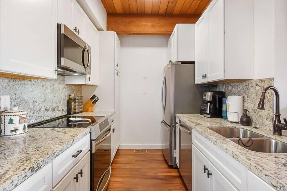 Photo of Kitchen in Crystal Bay