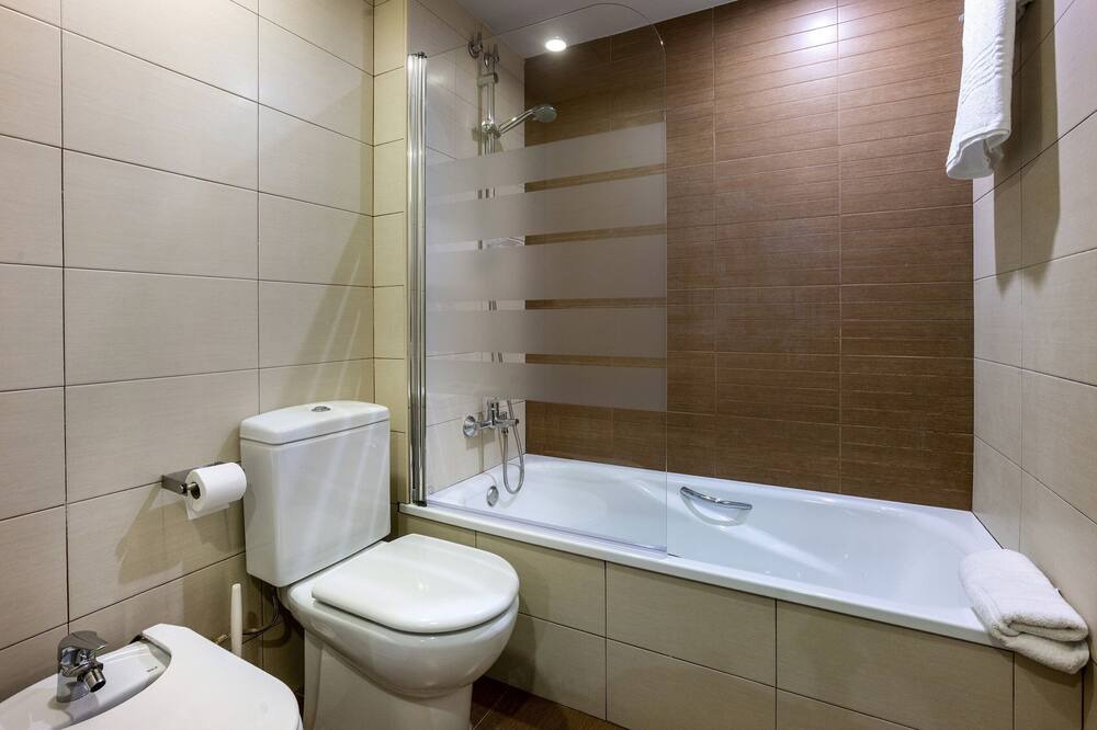 Photo of Bathroom in Collblanc y La Torrassa