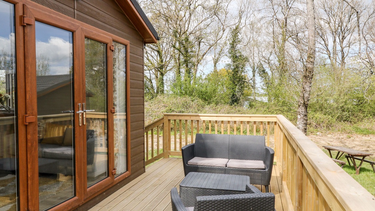 Photo of Patio Balcony in Black Torrington