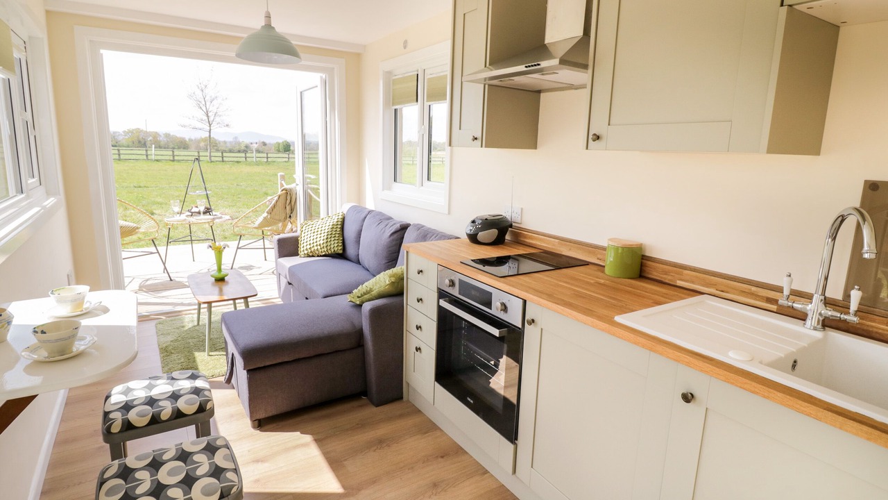 Photo of Others in Hawbridge