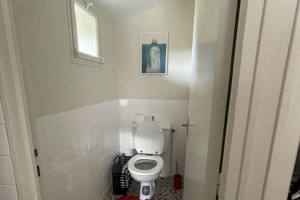 Photo of Bathroom in Mano