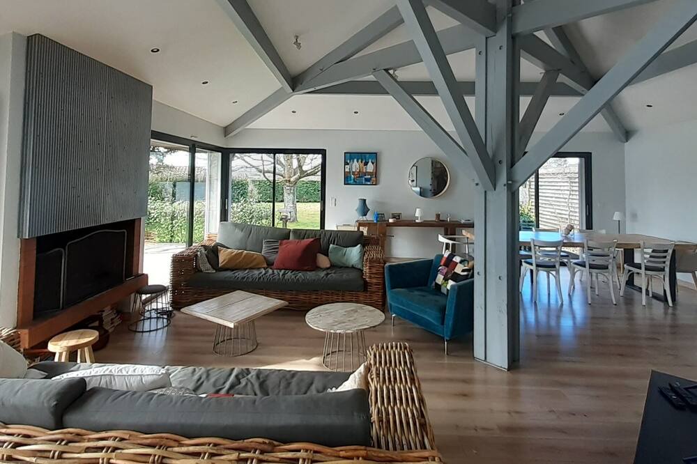Photo of Livingroom in Bias