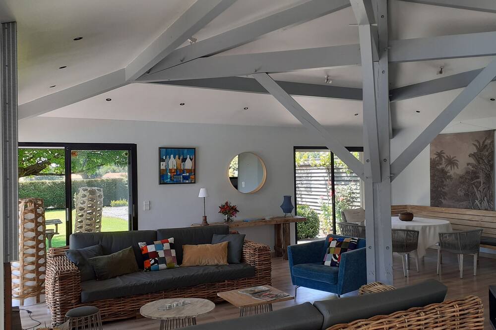 Photo of Livingroom in Bias