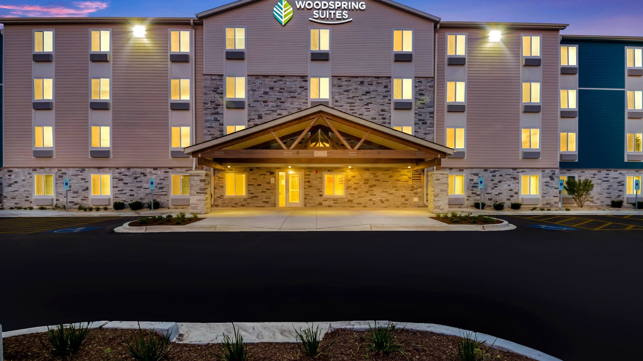 Photo of Buildings in Gurnee