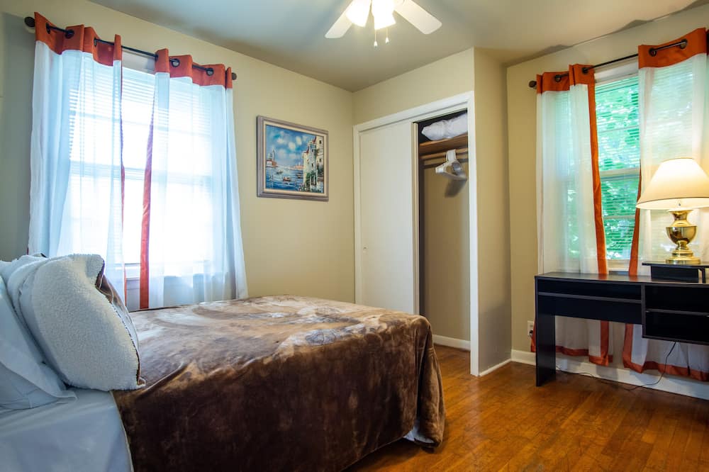 Photo of Bedroom in East Florence