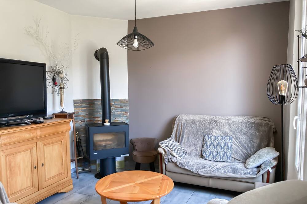 Photo of Livingroom in Melun