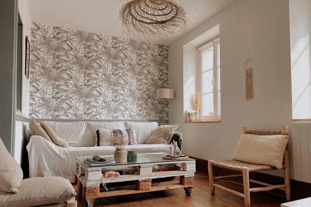 Photo of Others in Moulins-la-Marche