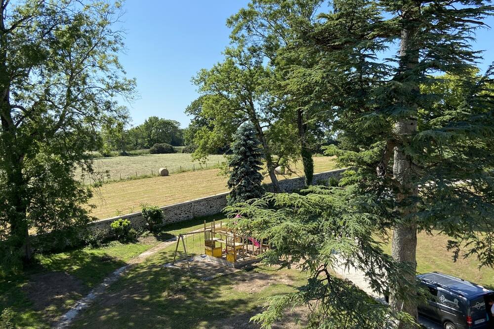 Photo of Outdoor in Saint-Planchers