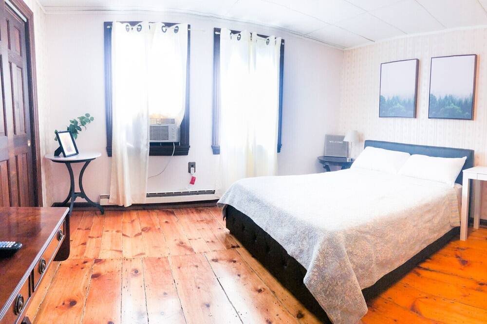 Photo of Bedroom in Worcester