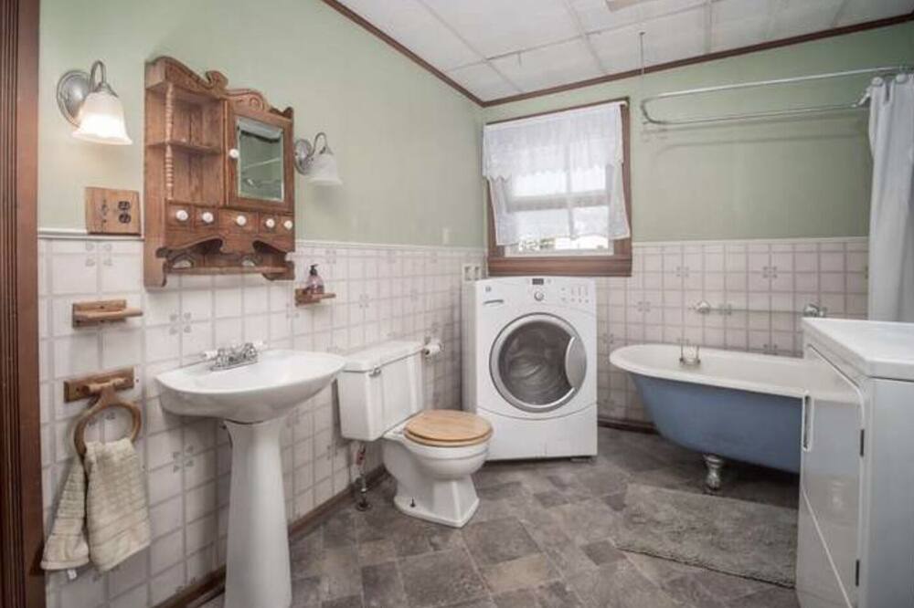 Photo of Bathroom in Worcester