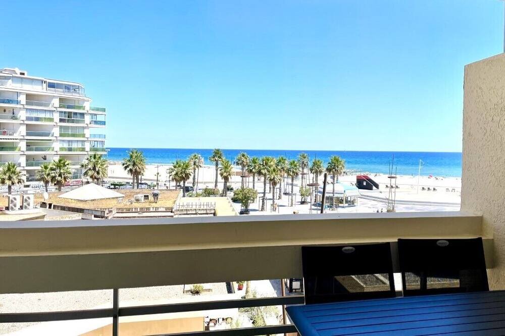 Photo of Patio Balcony in La Cote Radieuse